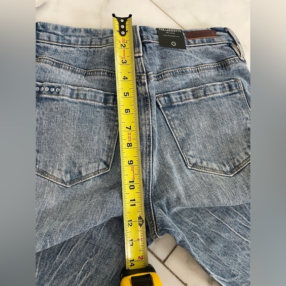 New! Blank NYC, 25, The Lafayette High Rise Wide Flare distressed med wash denim - Picture 8 of 10